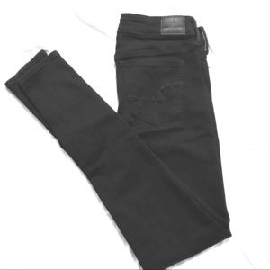 AEO Super Stretch Black Jeggings